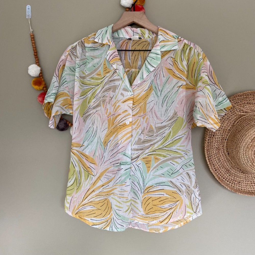 Vintage Copycats Colorful Tropical Palm Leaves Button Up Short Sleeve Top - Picture 4 of 9